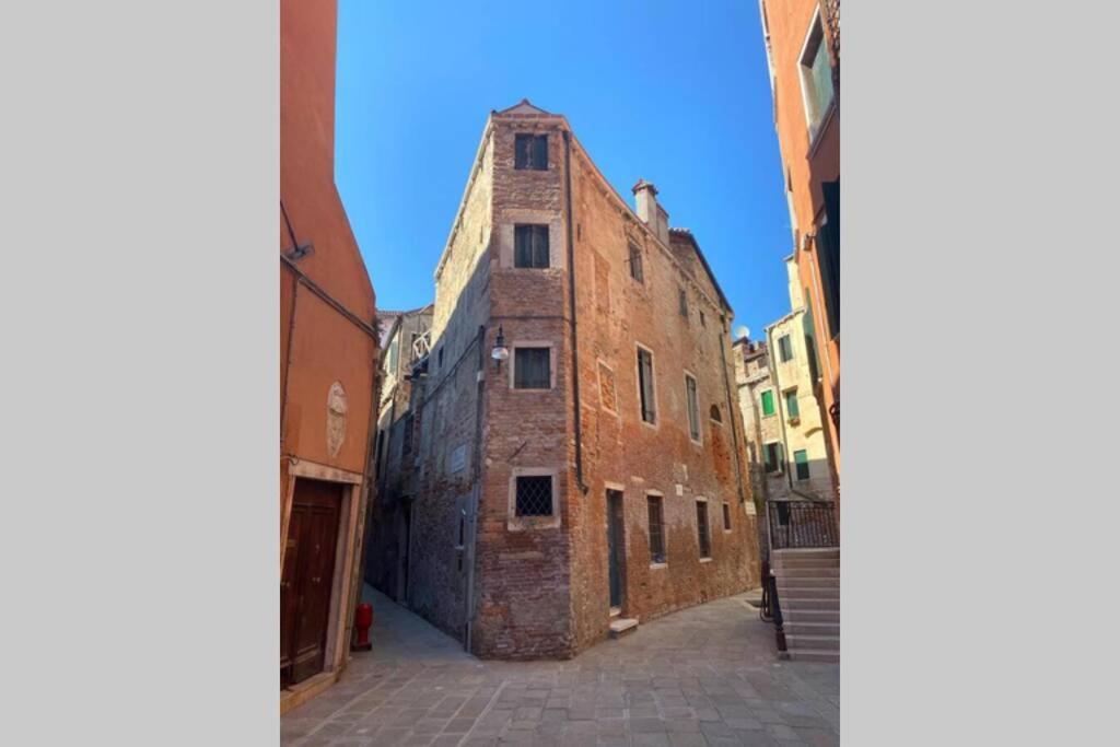 The Glamour Of San Marco Appartamento *