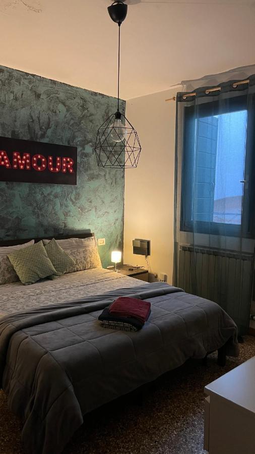 The Glamour Of San Marco Appartamento